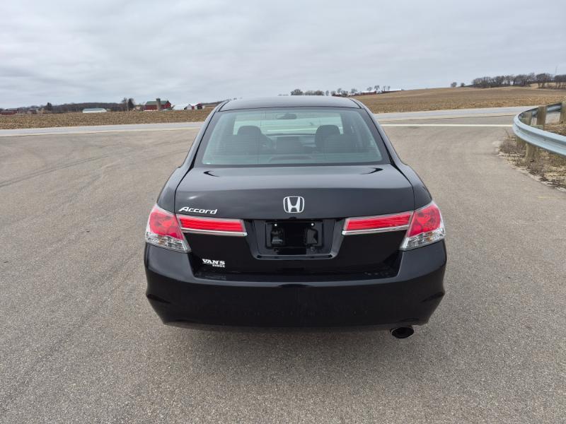 Honda Accord EX Sedan AT 2012