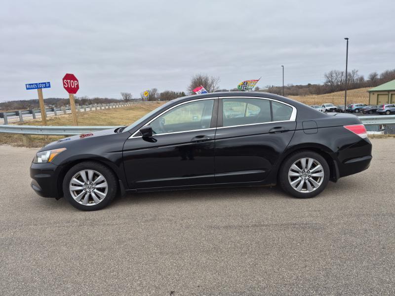 Honda Accord EX Sedan AT 2012