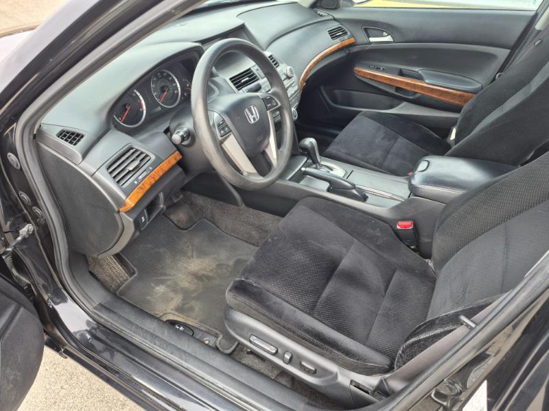 Honda Accord EX Sedan AT 2012