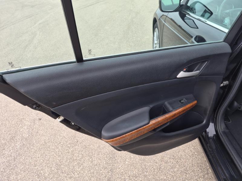 Honda Accord EX Sedan AT 2012