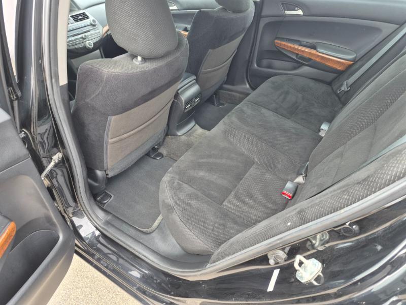 Honda Accord EX Sedan AT 2012