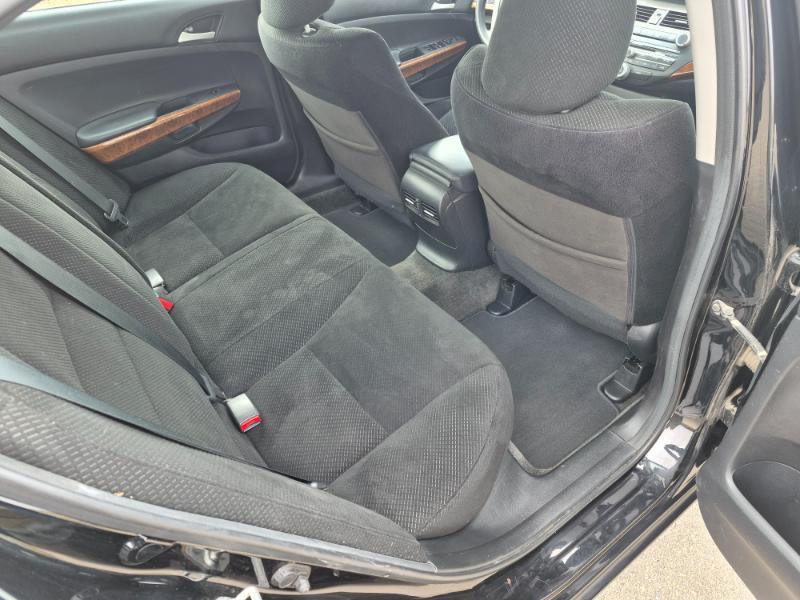 Honda Accord EX Sedan AT 2012