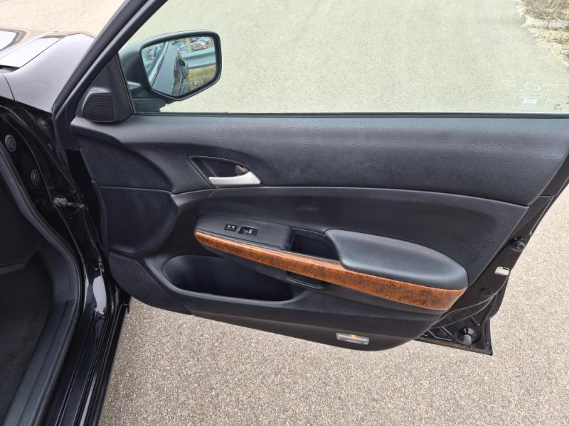 Honda Accord EX Sedan AT 2012