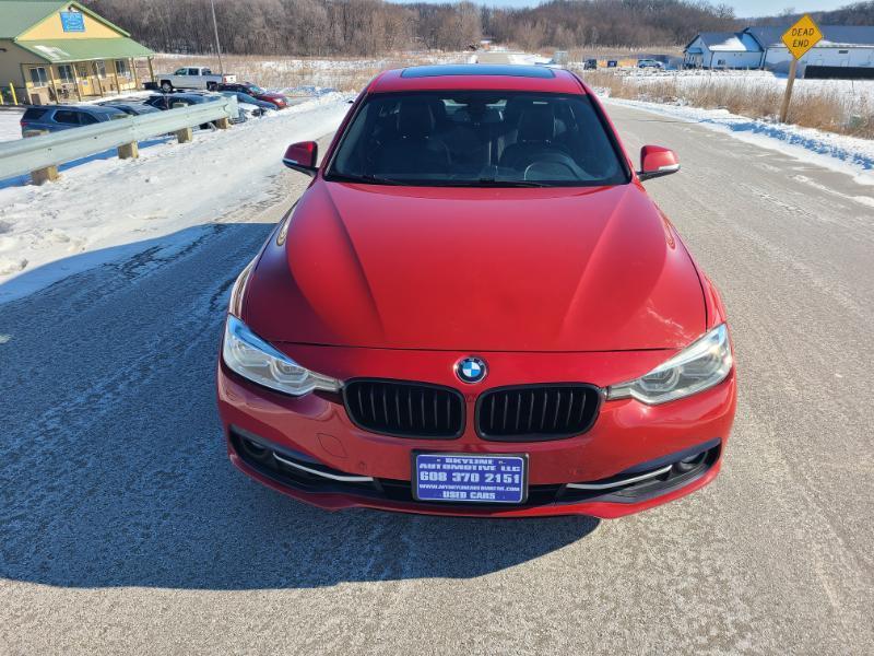 BMW 3-Series 330i xDrive SULEV Sedan 2017