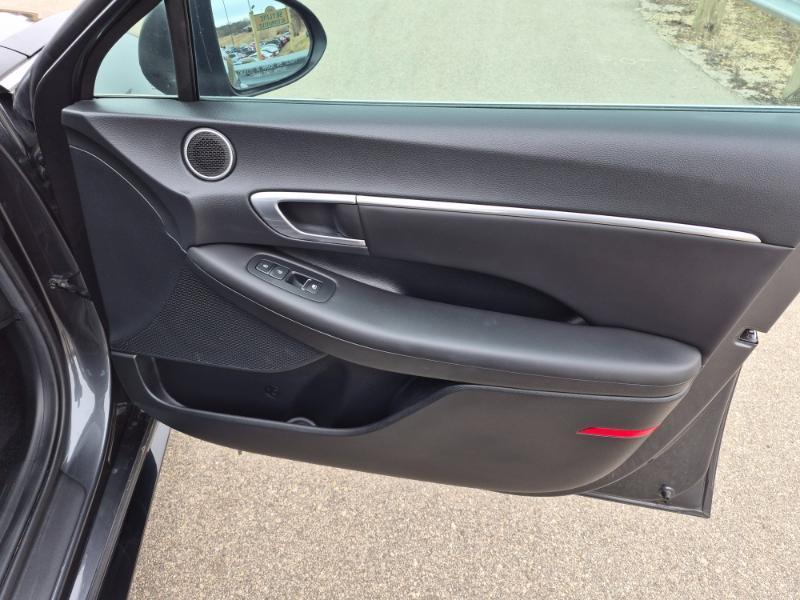 Hyundai Sonata SEL 2022