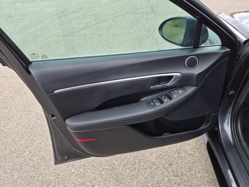 Hyundai Sonata SEL 2022