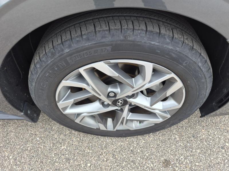 Hyundai Sonata SEL 2022