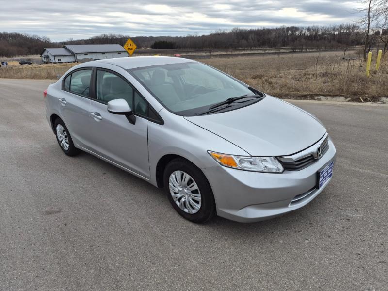 Honda Civic LX Sedan 5-Speed AT 2012