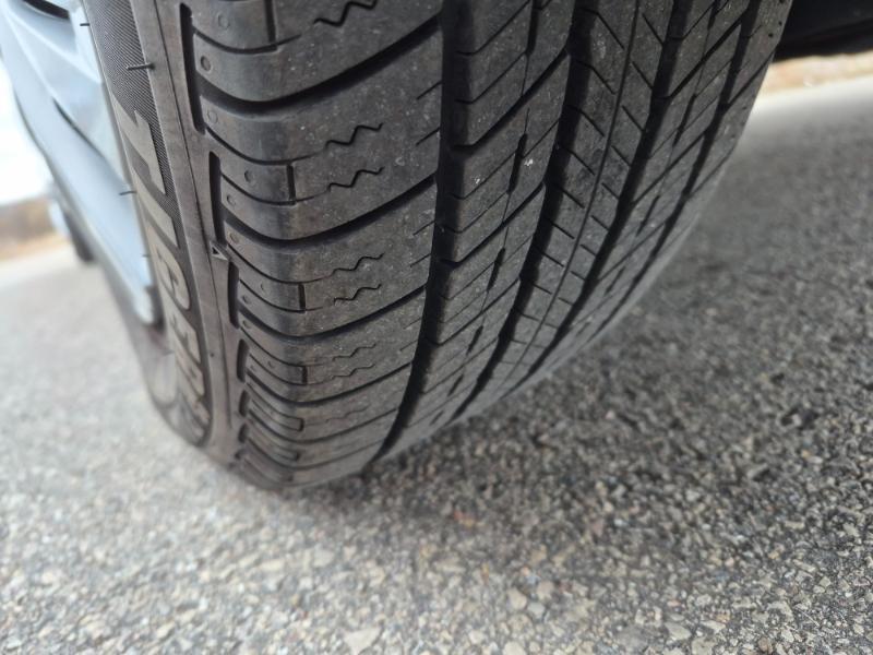 Honda Civic LX Sedan 5-Speed AT 2012