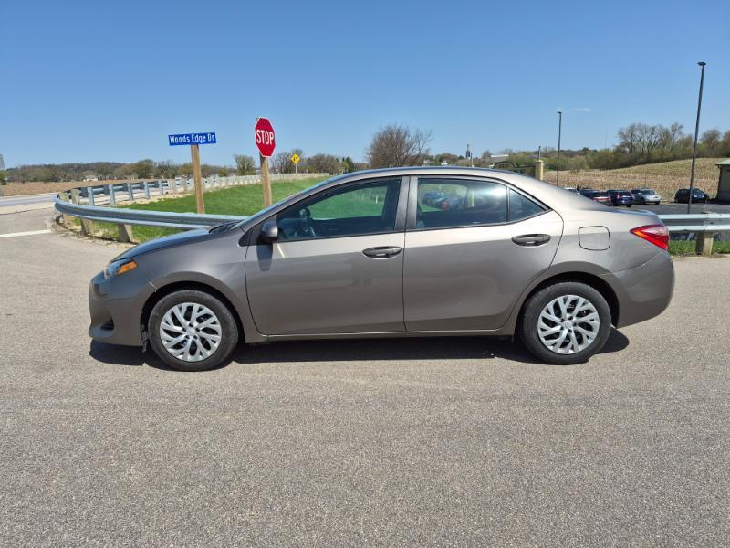 Toyota Corolla LE CVT 2019