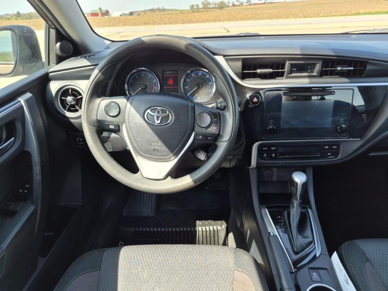 Toyota Corolla LE CVT 2019