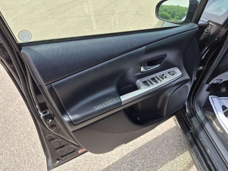 Toyota Prius V Five 2015