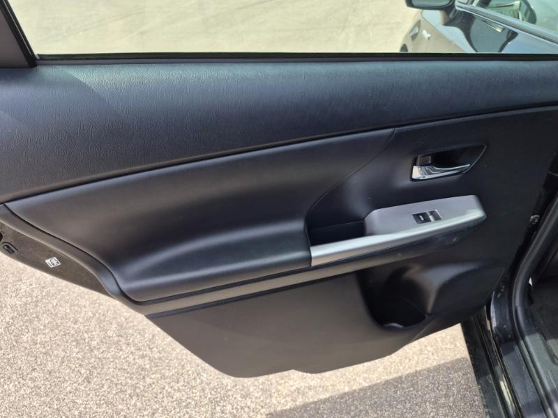 Toyota Prius V Five 2015