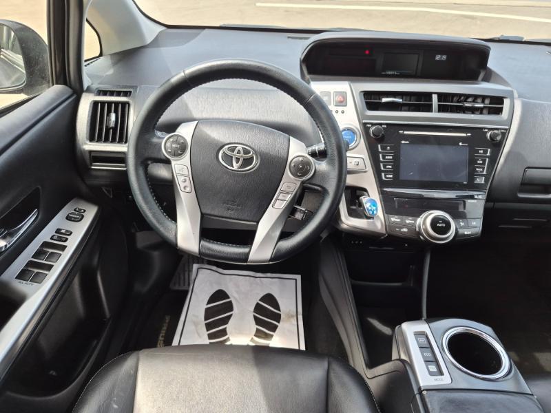 Toyota Prius V Five 2015