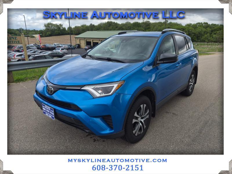 Toyota RAV4 LE AWD 2017