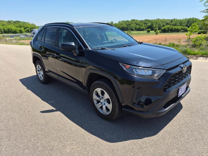 Toyota RAV4 LE AWD 2020