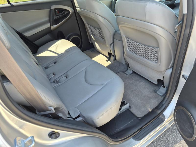 Toyota RAV4 Limited V6 4WD 2008