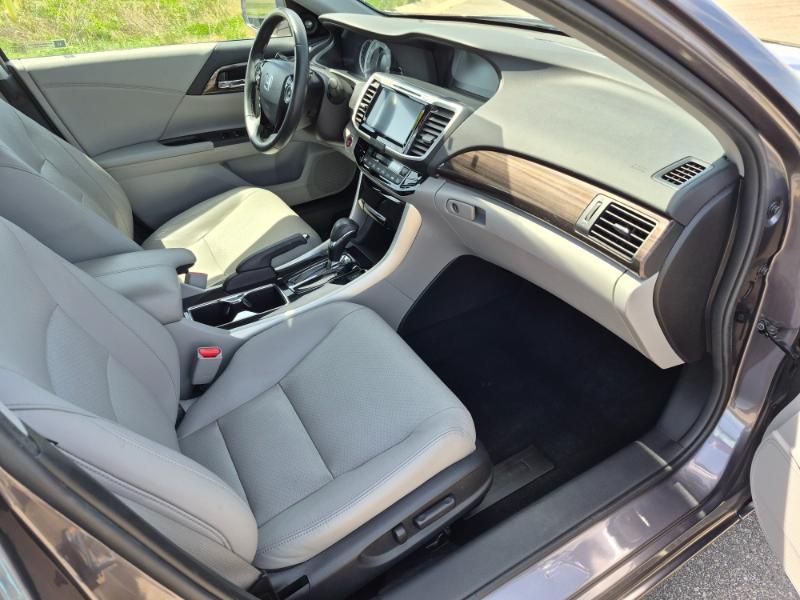 Honda Accord EX-L Sedan CVT 2017