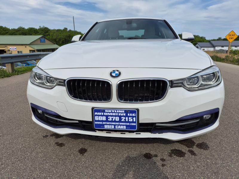 BMW 3-Series 330i xDrive SULEV Sedan 2018