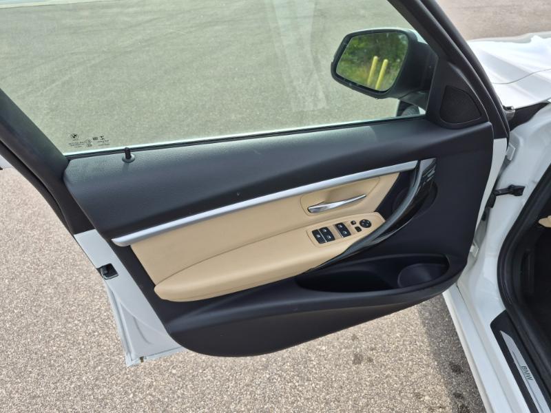 BMW 3-Series 330i xDrive SULEV Sedan 2018