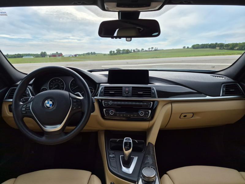 BMW 3-Series 330i xDrive SULEV Sedan 2018
