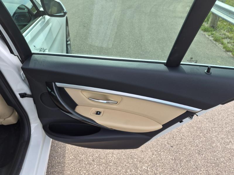 BMW 3-Series 330i xDrive SULEV Sedan 2018