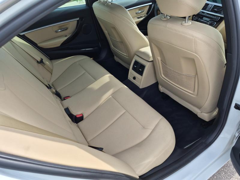 BMW 3-Series 330i xDrive SULEV Sedan 2018