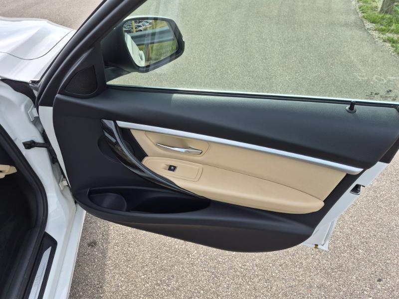 BMW 3-Series 330i xDrive SULEV Sedan 2018