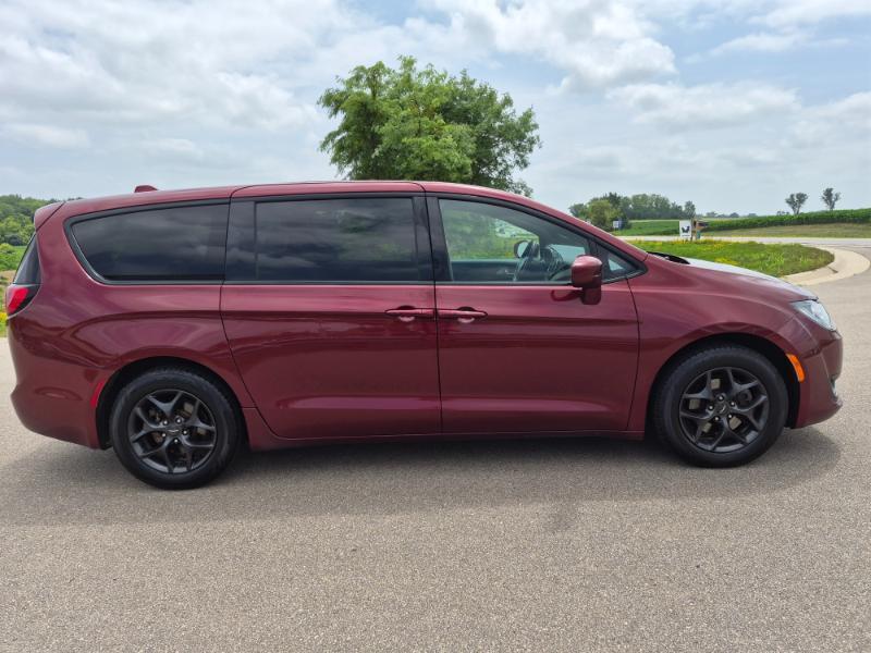 Chrysler Pacifica Touring Plus 2018