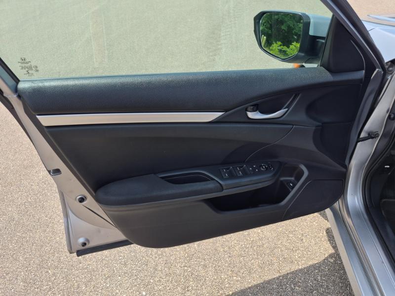 Honda Civic LX Sedan CVT 2016