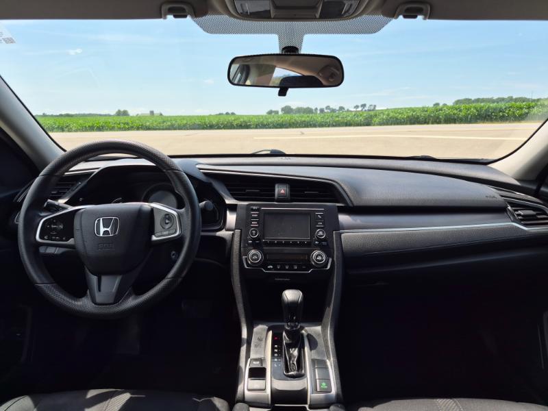 Honda Civic LX Sedan CVT 2016