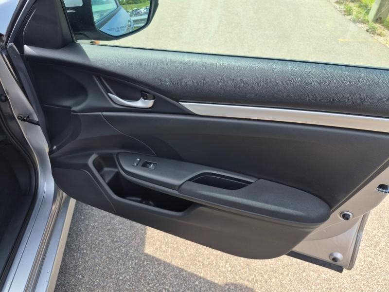 Honda Civic LX Sedan CVT 2016