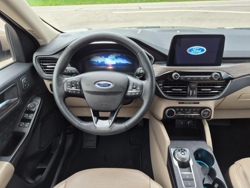 Ford Escape Titanium 4WD 2020
