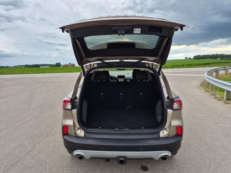 Ford Escape Titanium 4WD 2020
