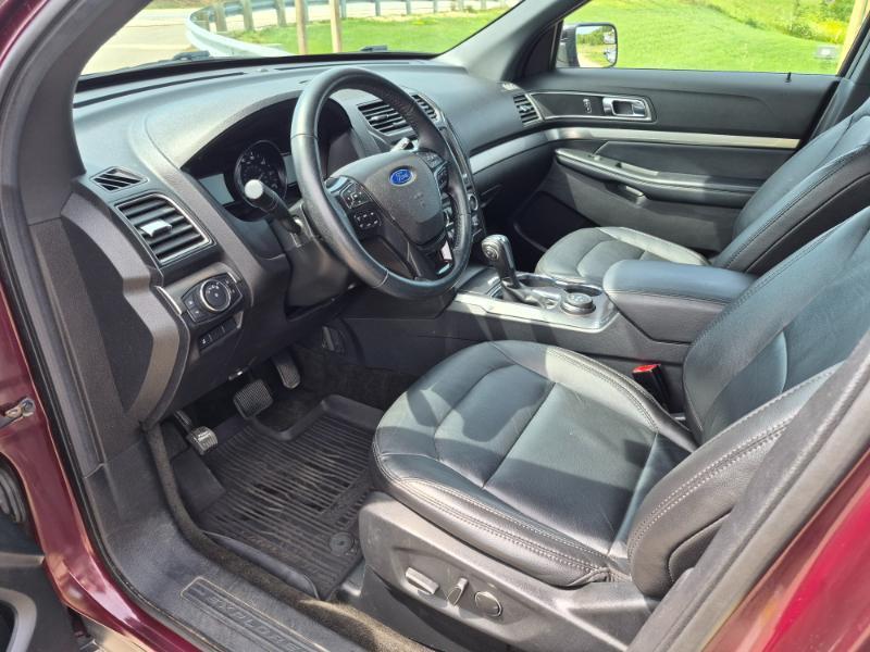 Ford Explorer XLT 4WD 2018