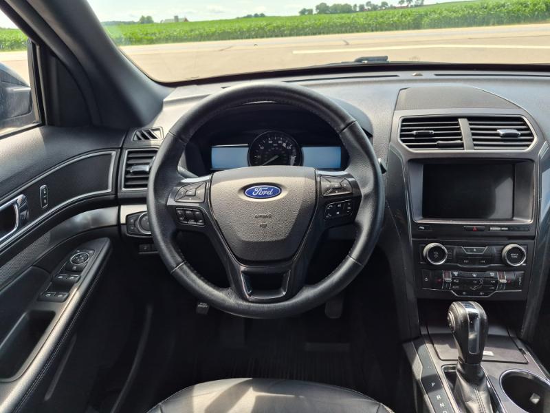 Ford Explorer XLT 4WD 2018