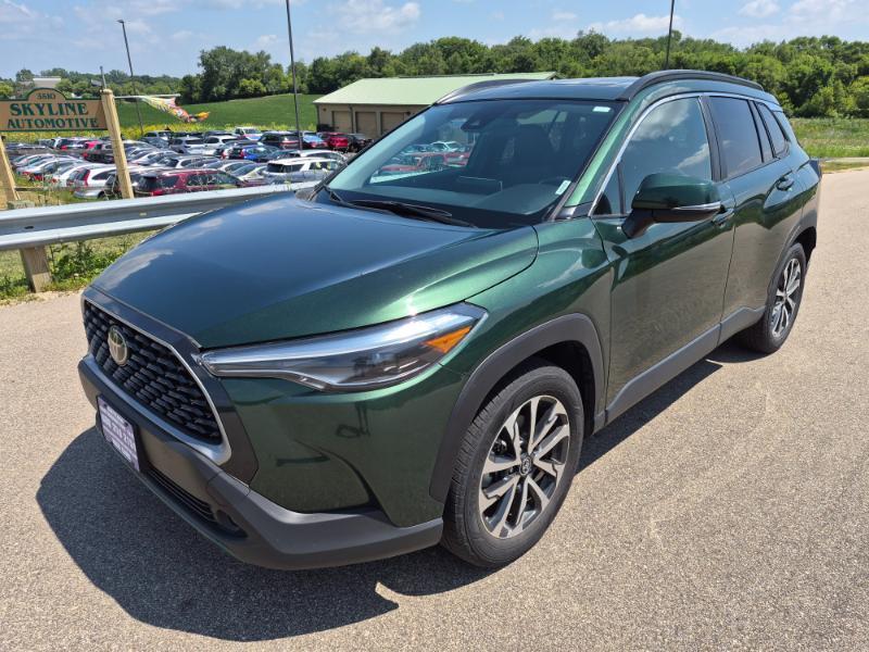 Toyota Corolla Cross XLE AWD 2022