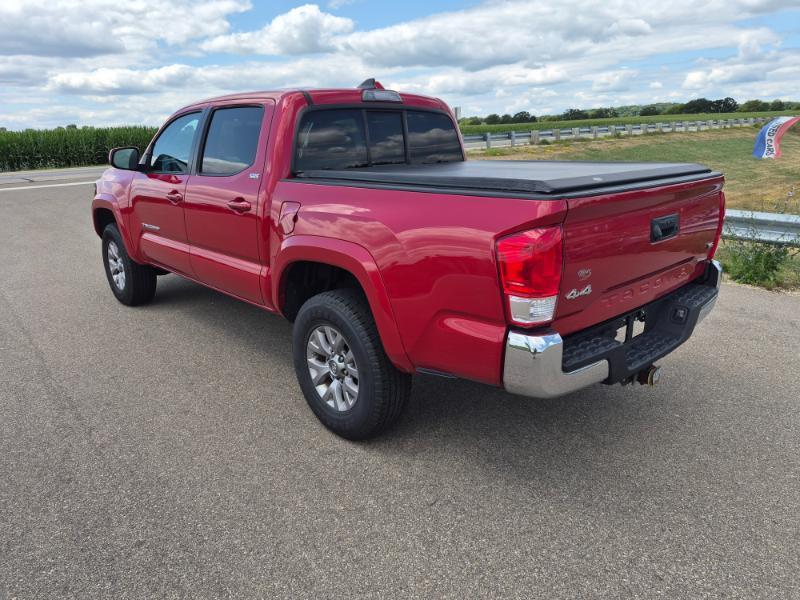 Toyota Tacoma SR5 Double Cab Long Bed V6 6AT 4WD 2016