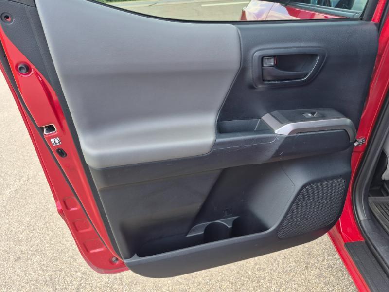 Toyota Tacoma SR5 Double Cab Long Bed V6 6AT 4WD 2016