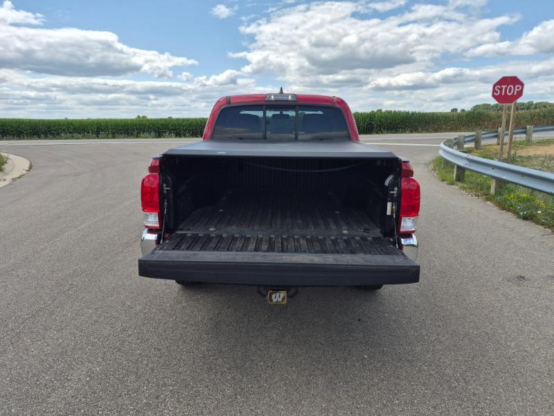 Toyota Tacoma SR5 Double Cab Long Bed V6 6AT 4WD 2016