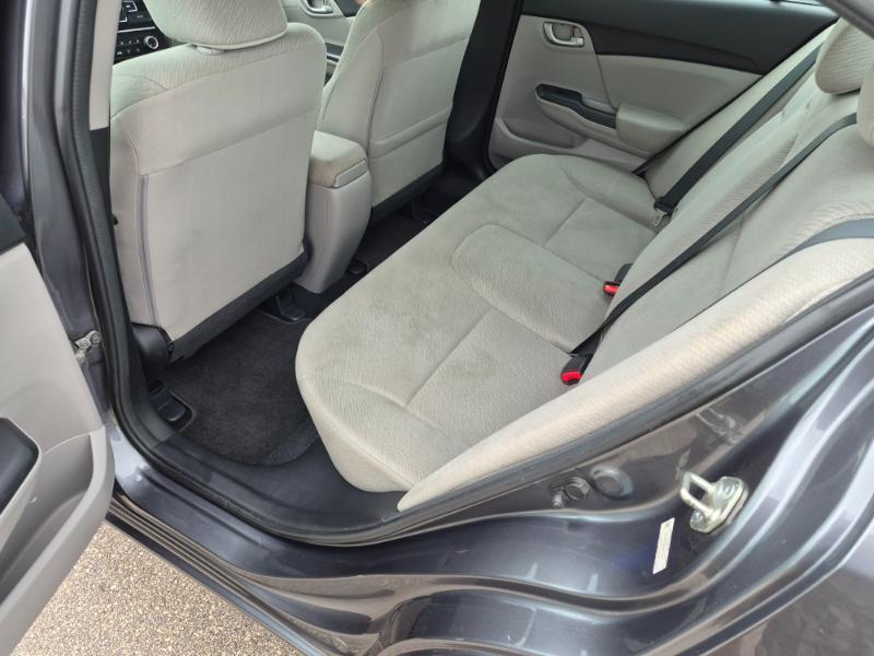 Honda Civic LX Sedan 5-Speed AT 2013