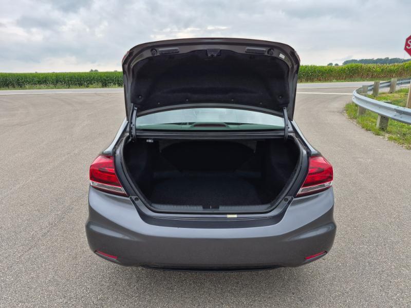 Honda Civic LX Sedan 5-Speed AT 2013