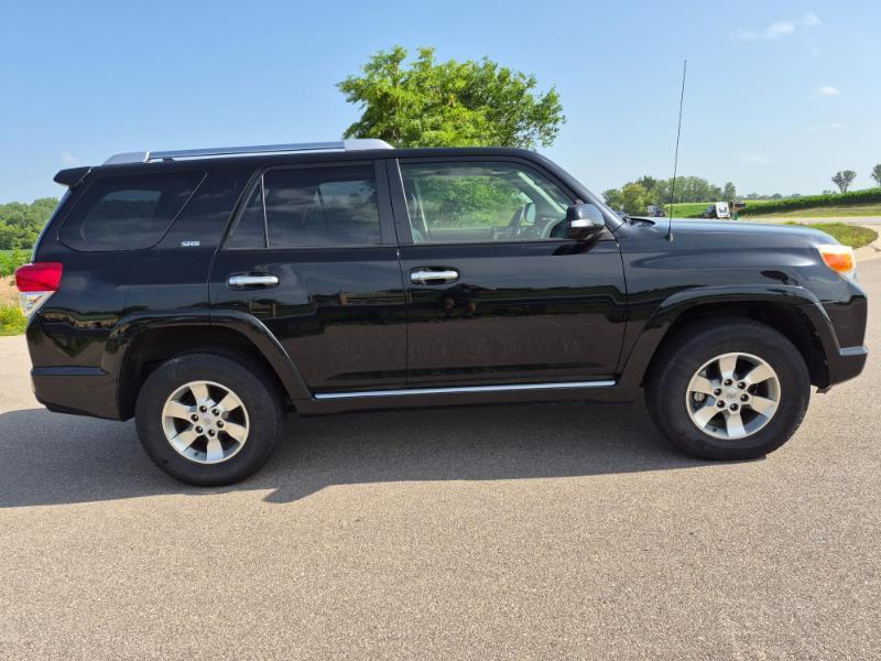 Toyota 4Runner SR5 4WD 2013