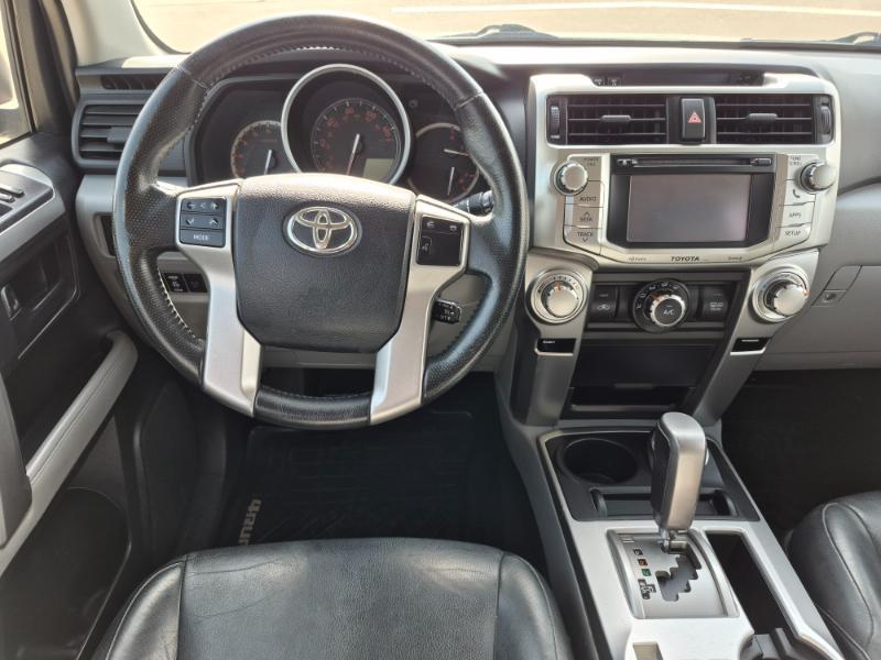 Toyota 4Runner SR5 4WD 2013
