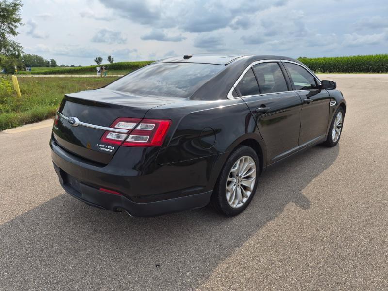 Ford Taurus Limited FWD 2015