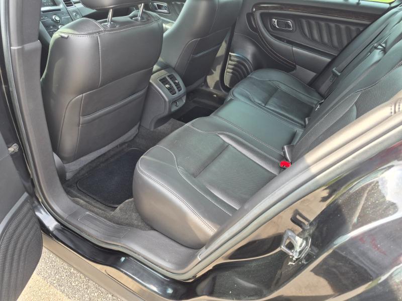 Ford Taurus Limited FWD 2015