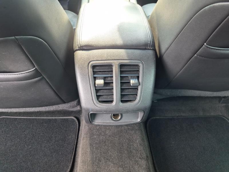 Ford Taurus Limited FWD 2015