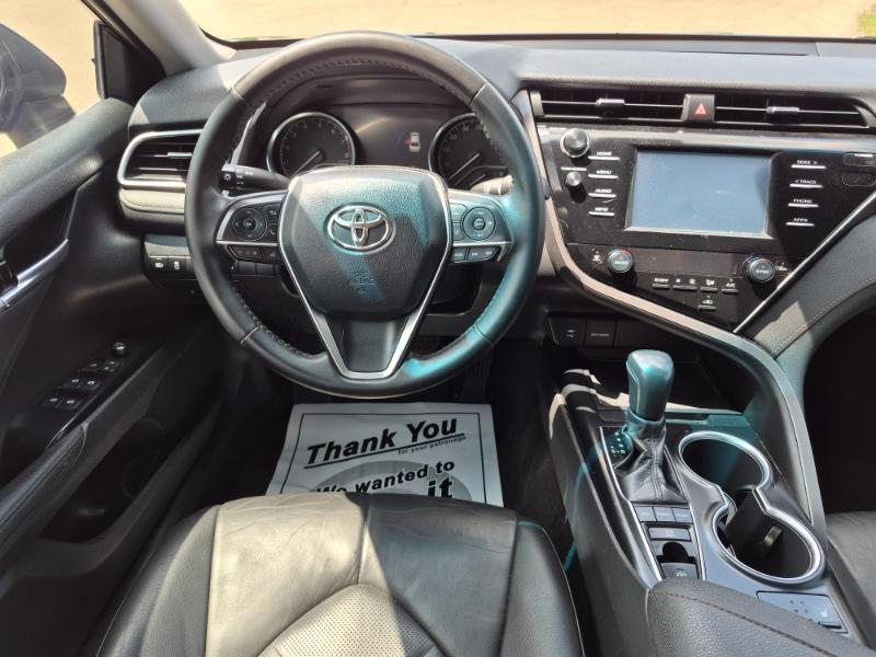 Toyota Camry XLE 2018