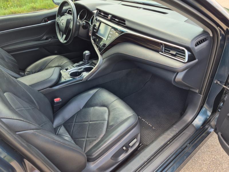 Toyota Camry XLE 2018