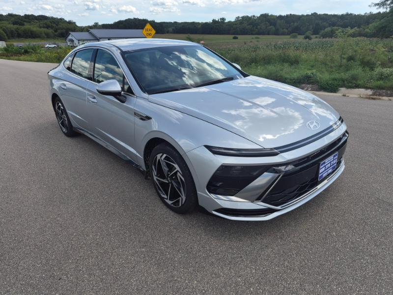 Hyundai Sonata SEL Sport FWD 2026